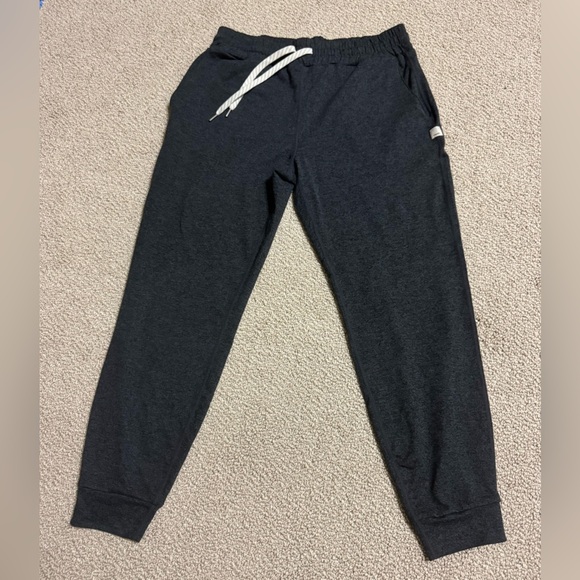 Vuori Pants - NWOT VUORI SIZE S PERFORMANCE JOGGER